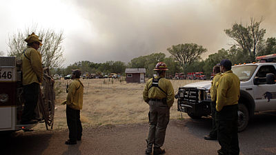 Arizona v plamenech, evakuovali 3000 osob